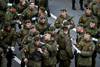 Rosjanie werbują obcokrajowców do wojska. Ukraińska armia ujawnia skalę