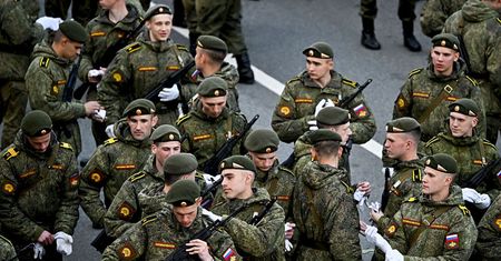 Rosjanie werbują obcokrajowców do wojska. Ukraińska armia ujawnia skalę