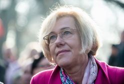 Strajk kobiet. Małopolska kurator apeluje do rodziców i dyrektorów