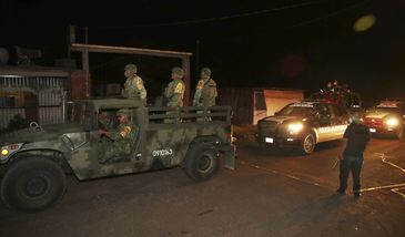 Meksyk. Atak na policyjny konwój. Obława służb