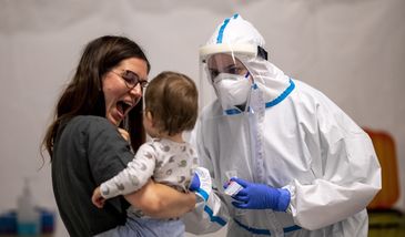 Rzecznik MZ podał dane. Już ponad 60 proc. zakażeń to brytyjska mutacja