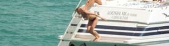 Elle MacPherson topless