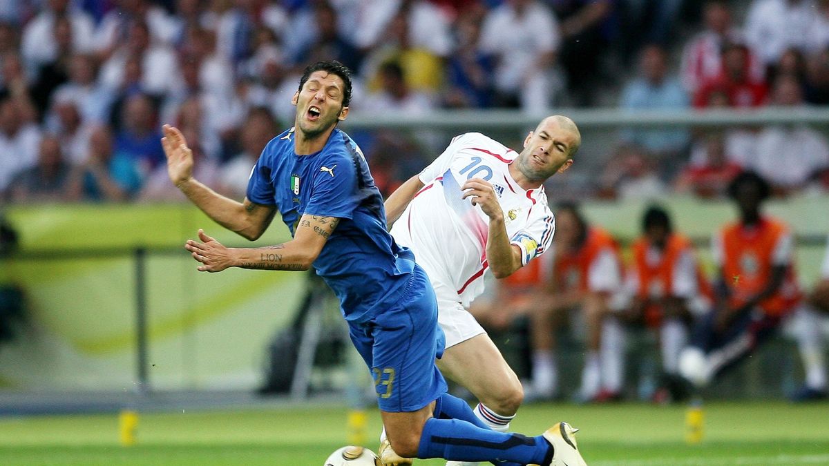 Getty Images / contrast/Boris Streubel/ullstein bild / Na zdjęciu: Marco Materazzi i Zinedine Zidane