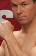 ''Pain and Gain'': Mark Wahlberg i Dwayne "The Rock" Johnson napinają mięśnie na plakacie [foto]