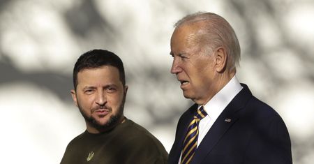 To powstrzymuje Bidena. Eksperci nie mają wątpliwości