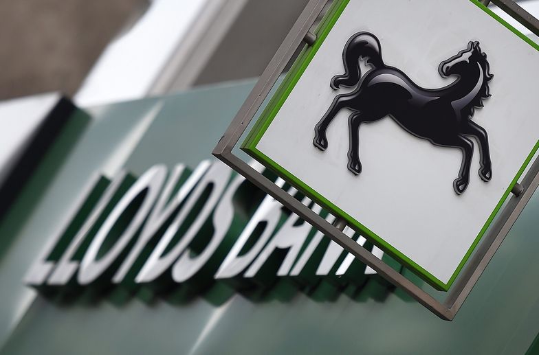 Lloyds Bank upokorzony przez hakerów. Tysiące klientów nie miało dostępu do kont