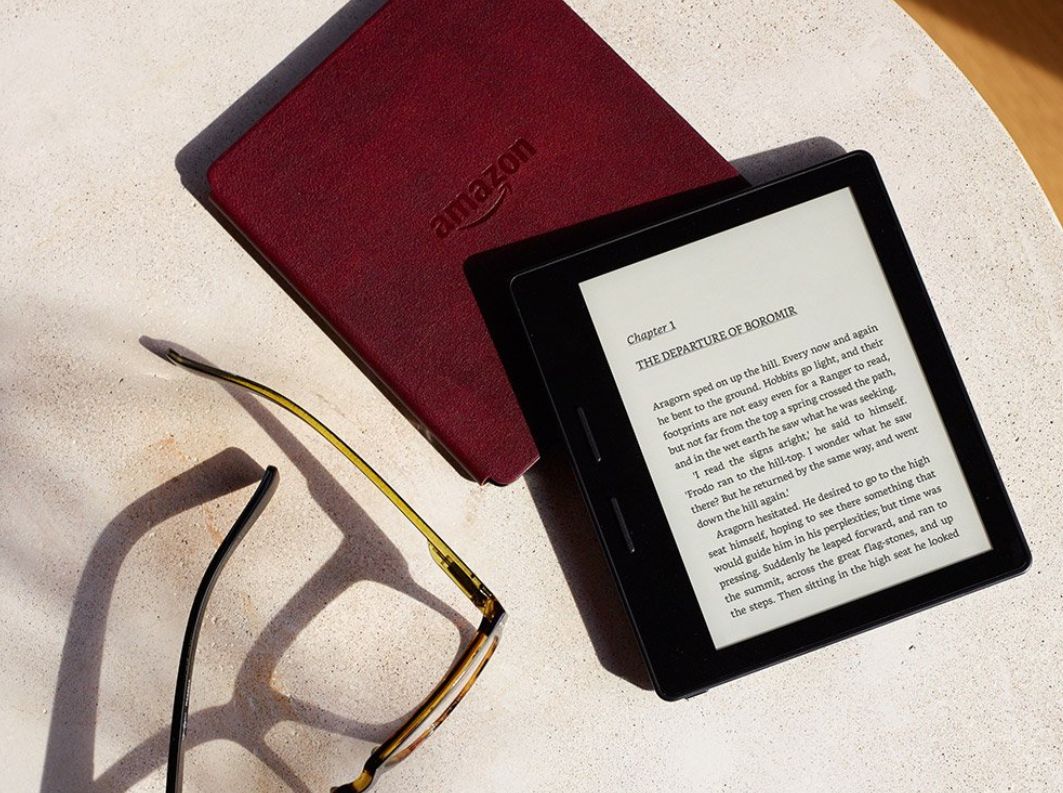 HiSense stworzył pierwszy telefon z ekranem e-ink... w kolorze 2