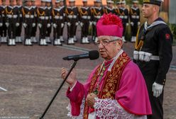 Dariusz Bruncz: "Siostry i bracia, nic się nie stało. Rozejść się" (Opinia)