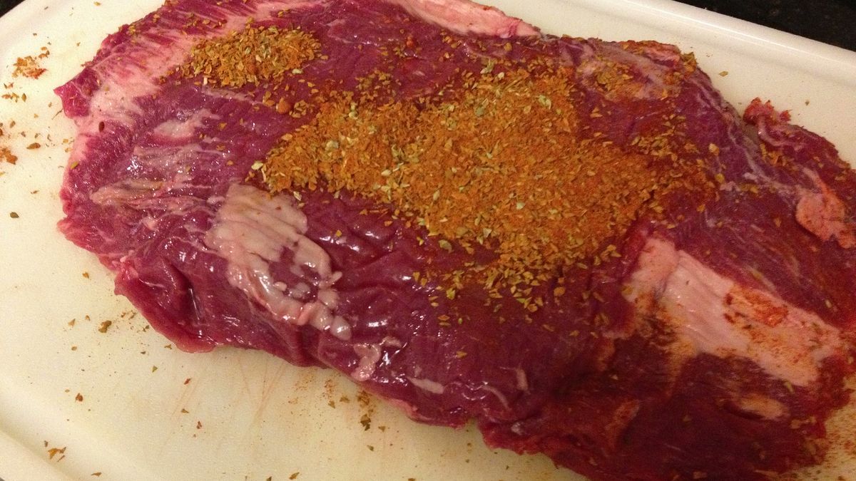 Surowa łata z wołowiny nowozelandzkiej (mięso i tłuszcz)