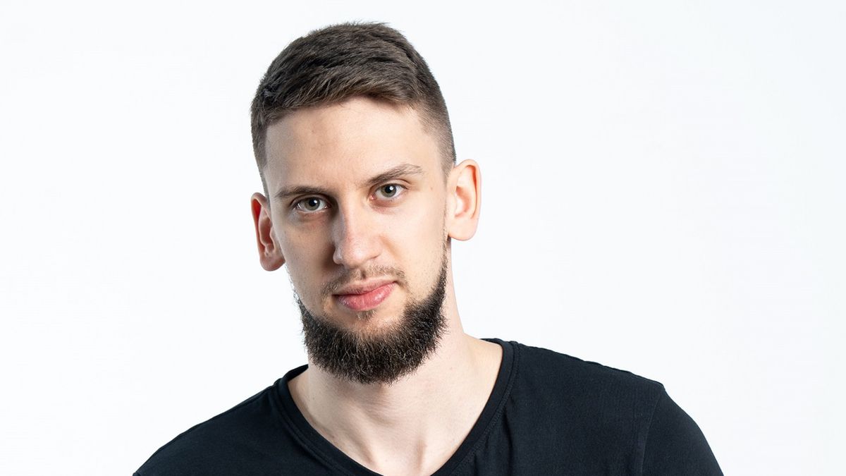 Materiały prasowe / Polska Liga Esportowa / Na zdjęciu: Marcin Stasiak
