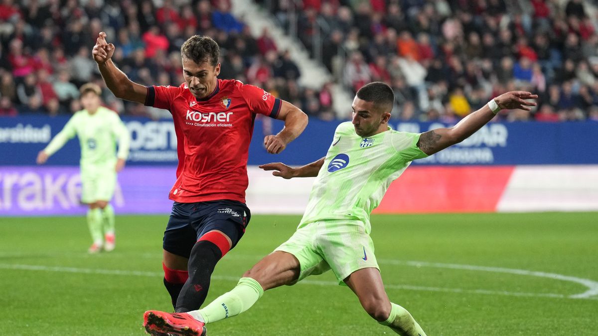 Getty Images / Juan Manuel Serrano Arce / Na zdjęciu: mecz CA Osasuna - FC Barcelona