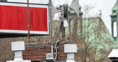 Zawyją syreny alarmowe. Służby wydały komunikat