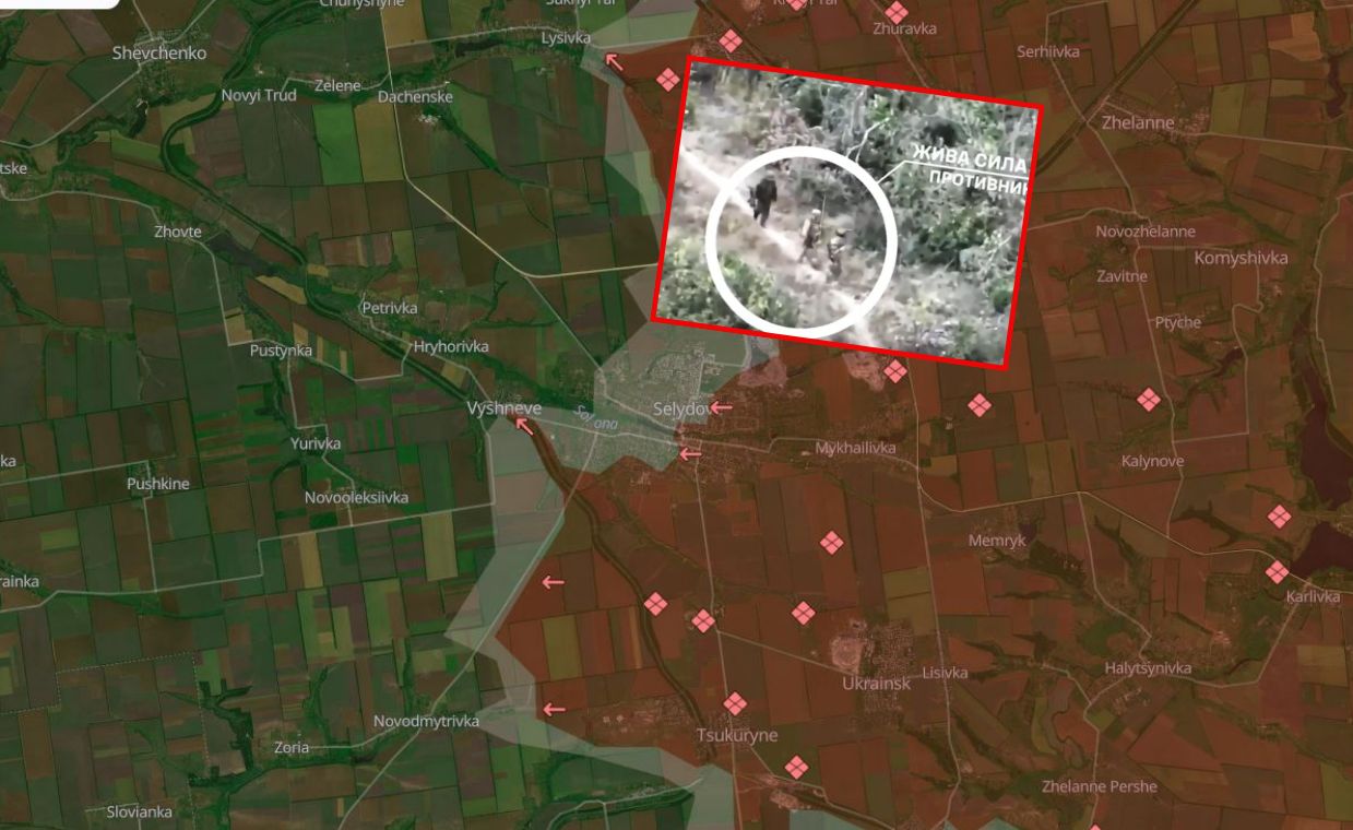 Russian advance threatens encirclement of Selydove city