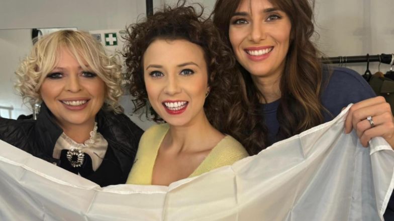 Violetta Arlak z koleżankami