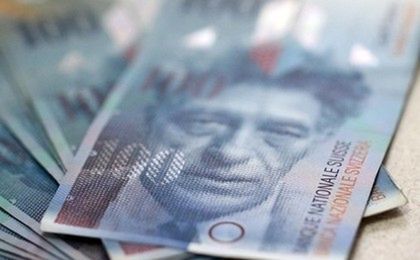 Frank najdroższy od stycznia. W cztery dni kurs skoczył 15 groszy