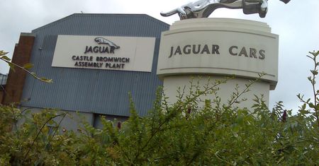 Prezes Škody: Jaguar wybrał Słowację, bo tam jest euro