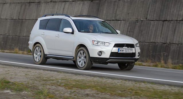 Mitsubishi Outlander: w poszukiwaniu termalnych źródeł