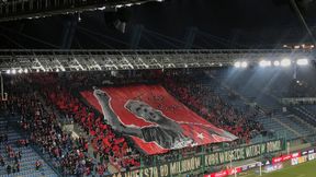 "Miłość większa od milionów, Kuba wreszcie witaj w domu". Kibice Wisły przywitali Błaszczykowskiego