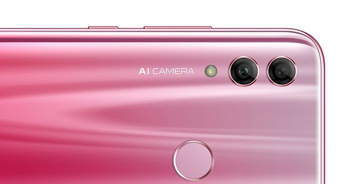 Honor 10 Lite oficjalnie. Ma nieduże wcięcie, gradientowe obudowy i tryb GPU Turbo [aktualizacja] 4