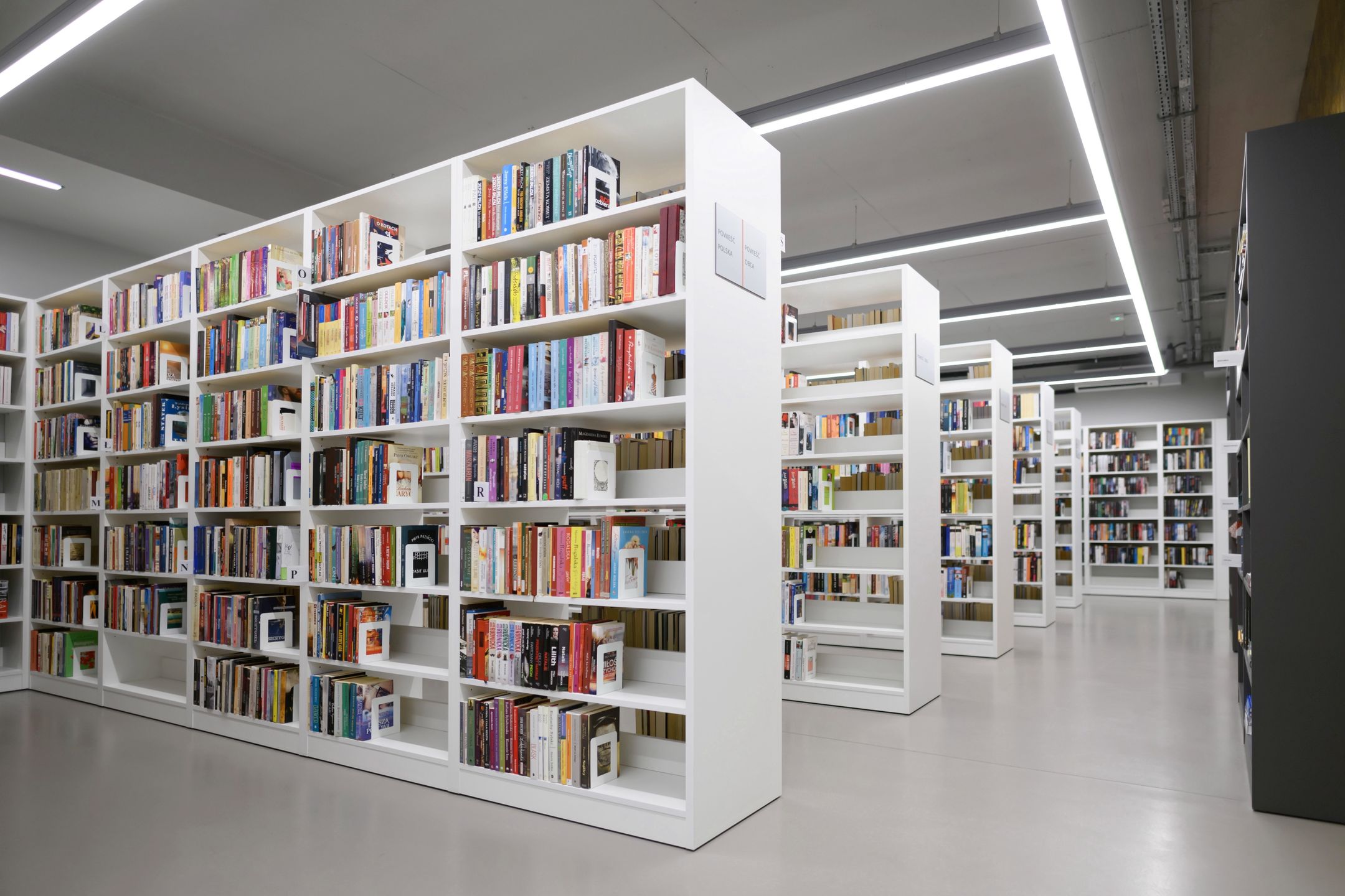 Wrocław. Powolny powrót do normalności. Miasto ponownie otwiera miejskie biblioteki