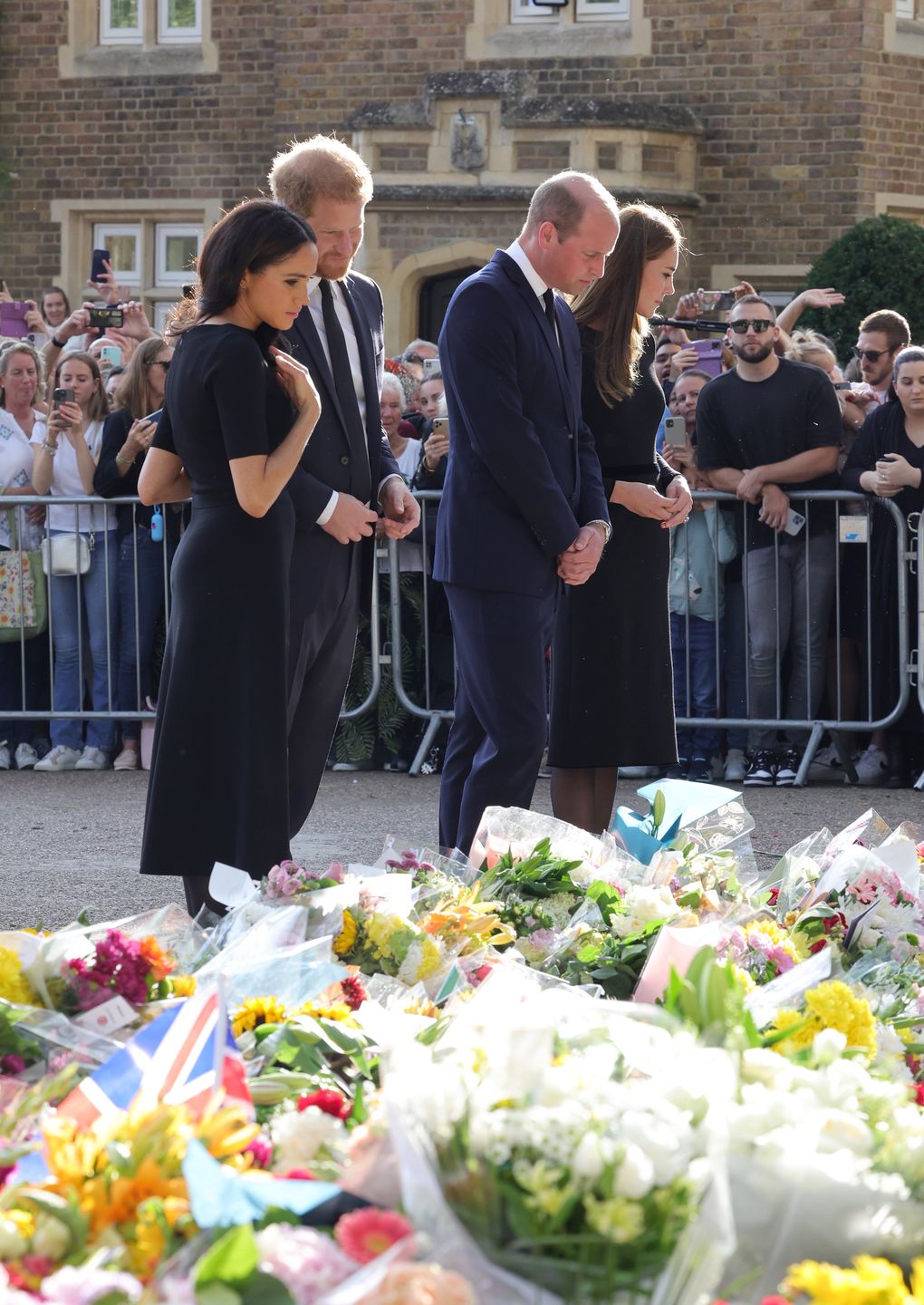 Meghan Markle, książę Harry, książę William i księżna Kate