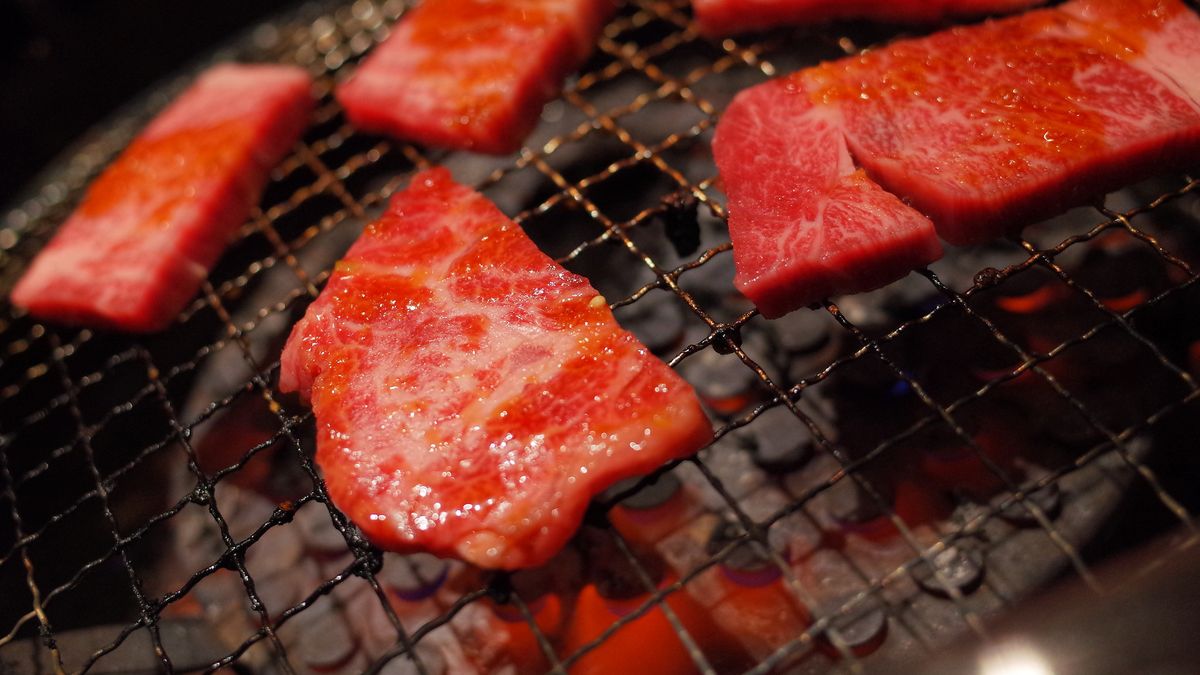 Surowy rostbef wołowy (samo mięso, III klasa mięsa)