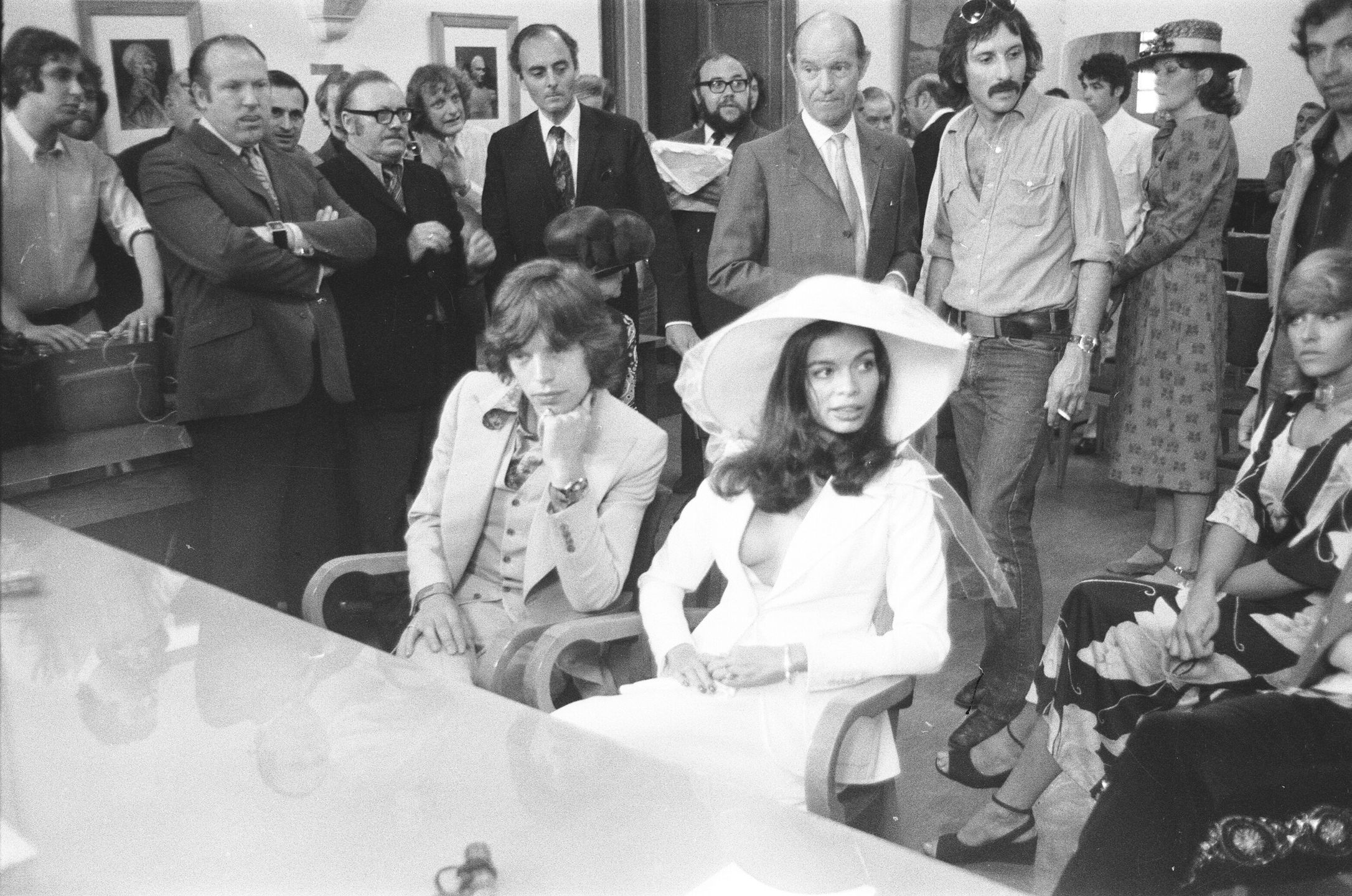 Garsonka Duy Lipy była inspirowana kostiumem Bianki Jagger