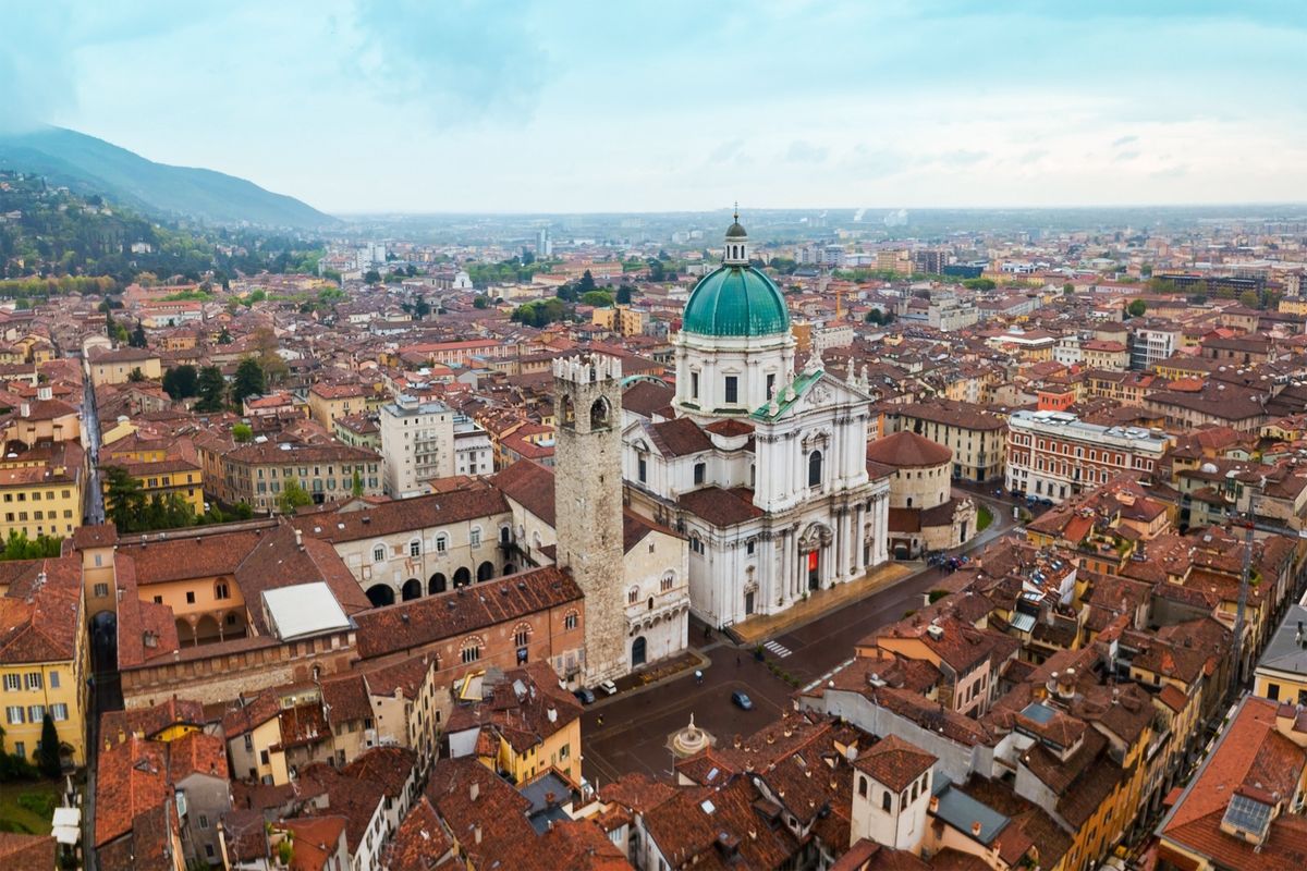 Brescia to drugie, po Mediolanie, największe miasto Lombardii
