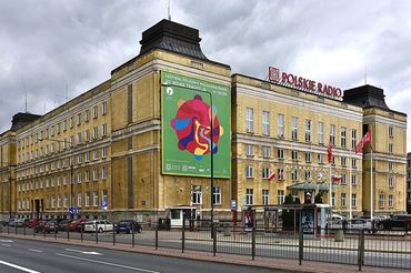 Polskie Radio wybiera firmę do kampanii OOH