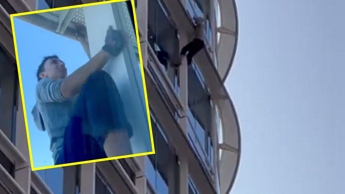 Aktywista wspiął się bez zabezpieczeń
