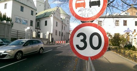 Prace na ul. Bernardyńskiej. W sobotę ulica zostanie zamknięta dla ruchu