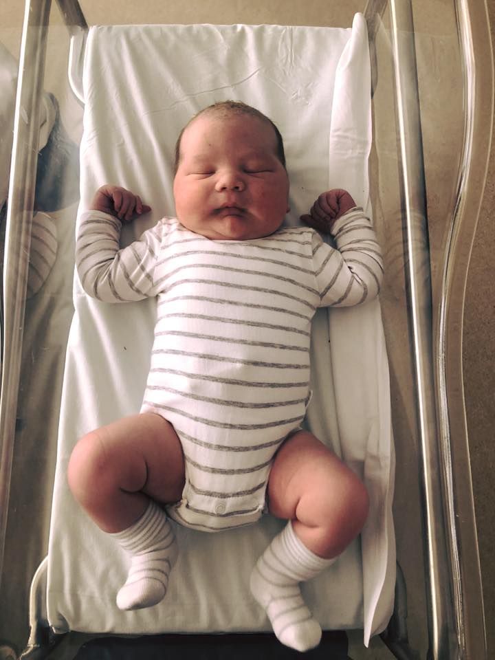 Parker Bell w chwili porodu ważył 5,75 kg