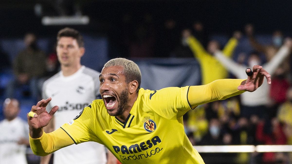 PAP/EPA / JEAN-CHRISTOPHE BOTT / Na zdjęciu: Etienne Capoue