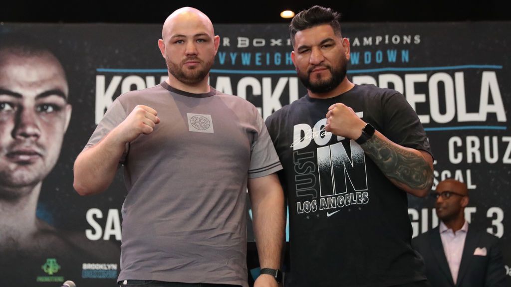 Na zdjęciu od lewej: Adam Kownacki, Chris Arreola