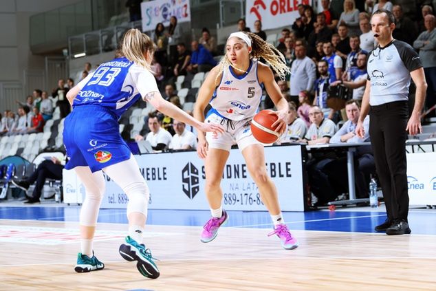 Elena Tsineke / facebook.com/azsajpgorzow