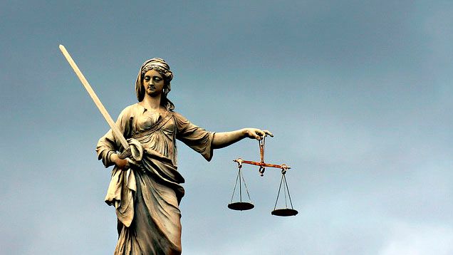 250 tys. złotych i dożywotnia renta. Koniec koszmaru postrzelonego fotoreportera 1