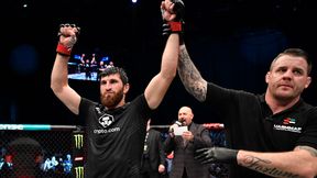 UFC 267. Popis Magomieda Ankalajewa. Zmierza do walki o tytuł