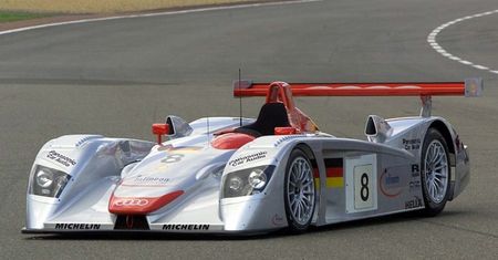 Audi R8 (2000) [historia motorsportu]