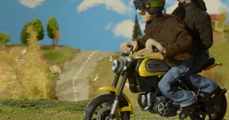 Nowe, plastelinowe Ducati Scrambler