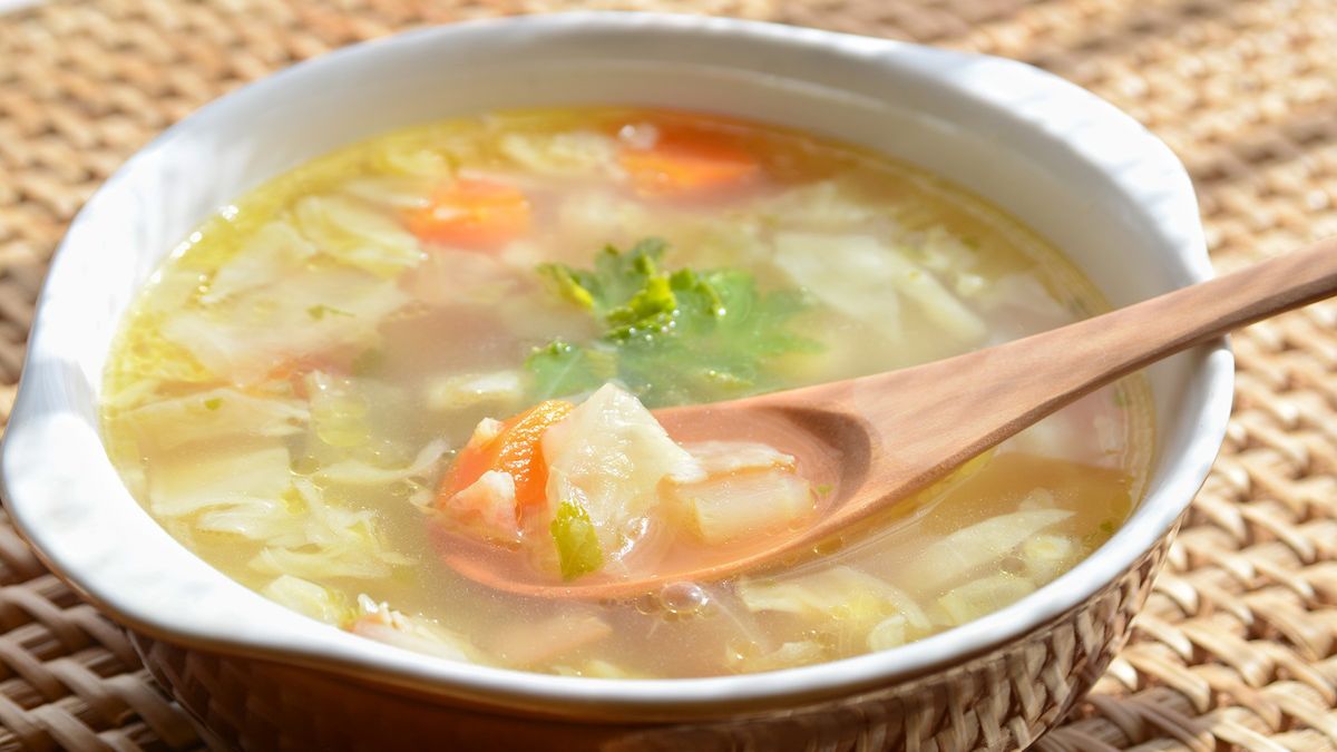 Zupa idealna na odchudzanie. Fot. AdobeStock