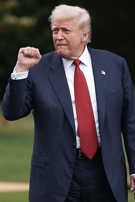 Stało się. Cła Trumpa weszły w życie. "Miliardy dolarów płyną"