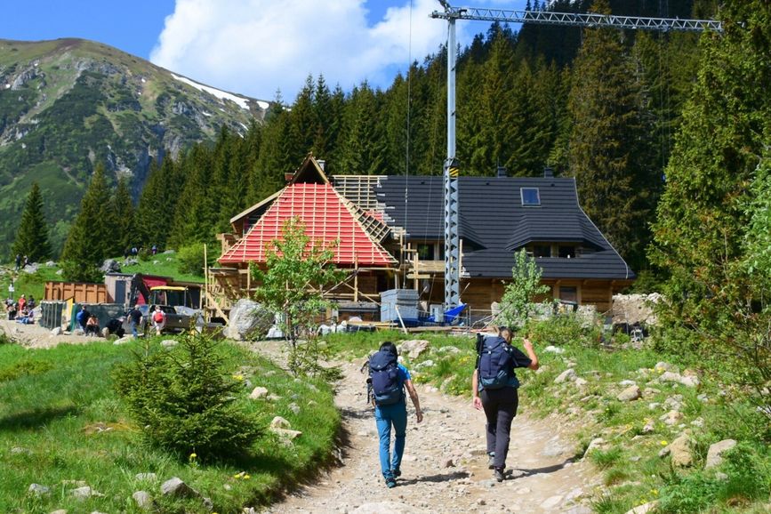 Remont słynnego schroniska w Tatrach na finiszu. Padł termin