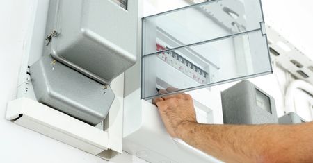 Zamrożenie cen prądu w praktyce. O tyle wzrosną nasze rachunki