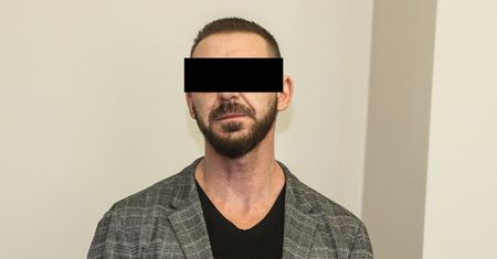 Kto pomógł adwokatowi od "trumny na kółkach"? Ruch policji