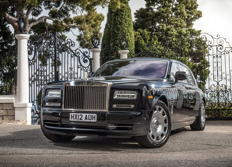 Rolls-Royce notuje spadek sprzedaży. Winne są Chiny