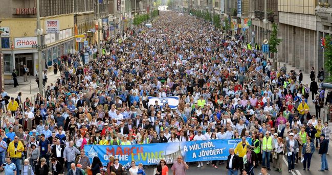 Rekordowa liczba uczestników Marszu Żywych w Budapeszcie