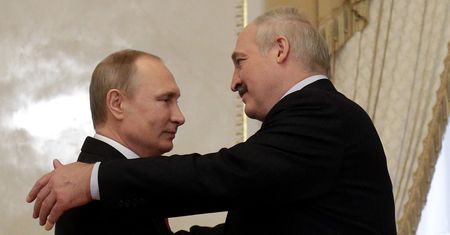 Rosja i Białoruś rozwiązały spór. "Nowy etap współpracy w sferze naftowo-gazowej"
