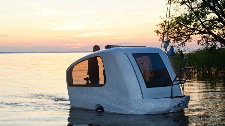 Sealander - przyczepa i motorówka w jednym 1