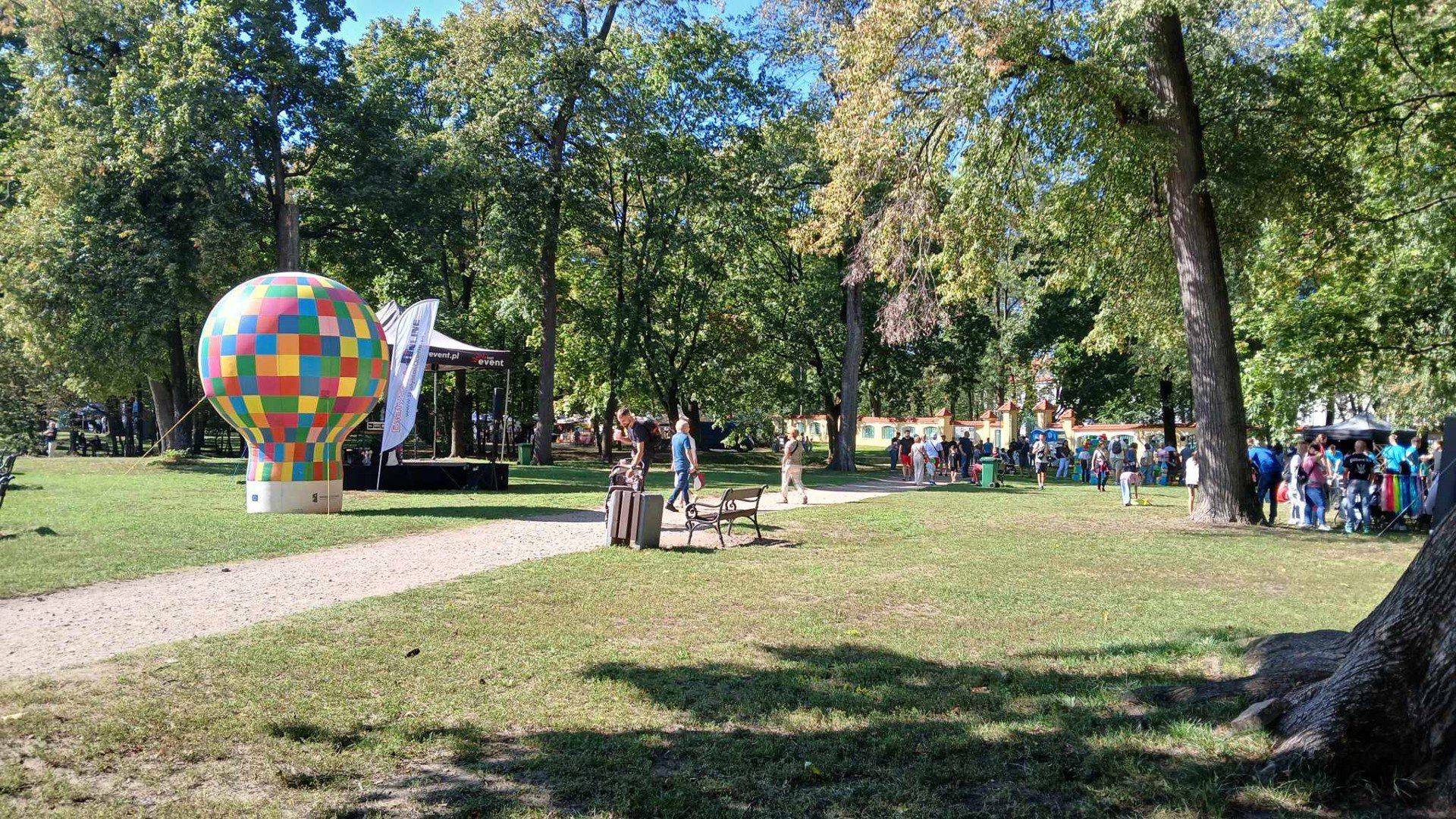 Zakręceni na Podlasiu - piknik z okazji 80. urodzin PKS