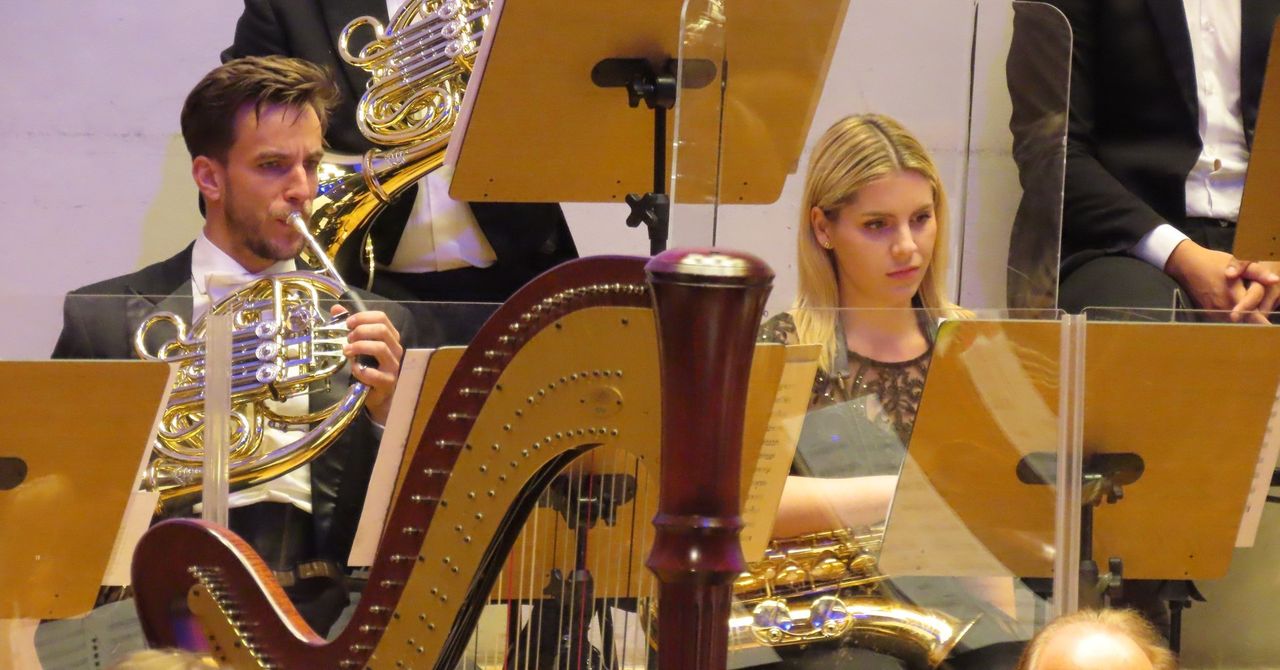 Zielona Góra: Fenomenalny Simon Zhu w koncercie Mendelssohna oraz orkiestra w "Romeo i Julii". Za nami inauguracja String Festival